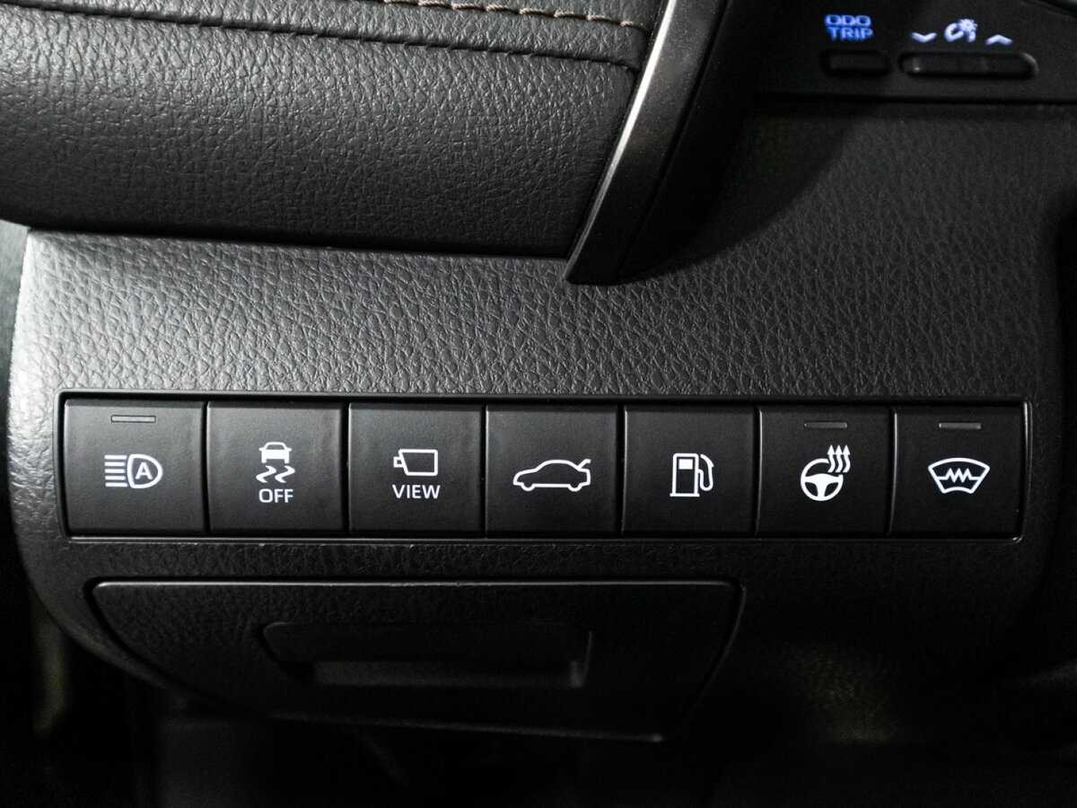 Купить Toyota Camry, 2019, 67 873 км, фото №24