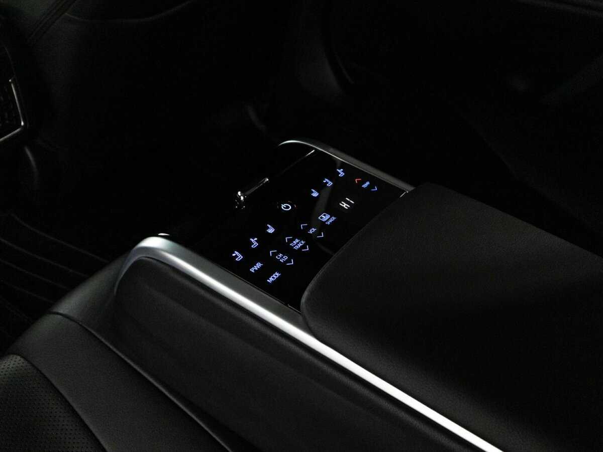 Купить Toyota Camry, 2019, 67 873 км, фото №27