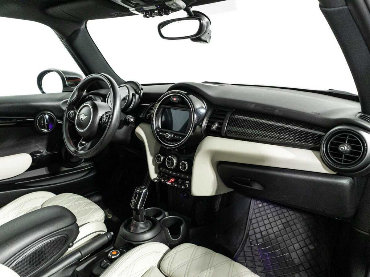 Купить Mini Hatch JCW John Cooper Works, 2019, 70 100 км, фото №9