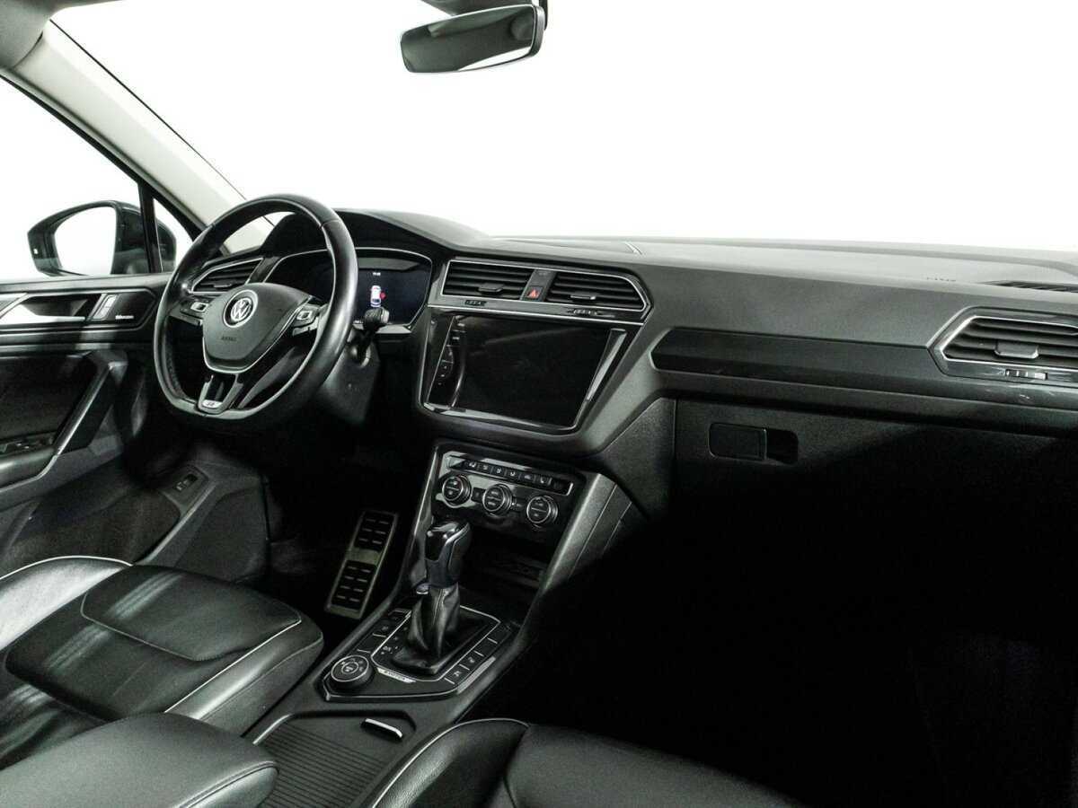 Купить Volkswagen Tiguan, 2018, 153 729 км, фото №9