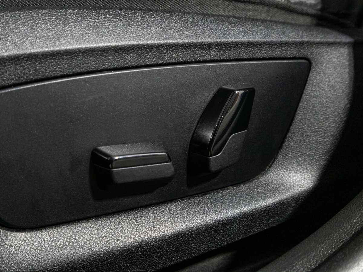 Купить BMW 5 серии 520i, 2019, 104 316 км, фото №15