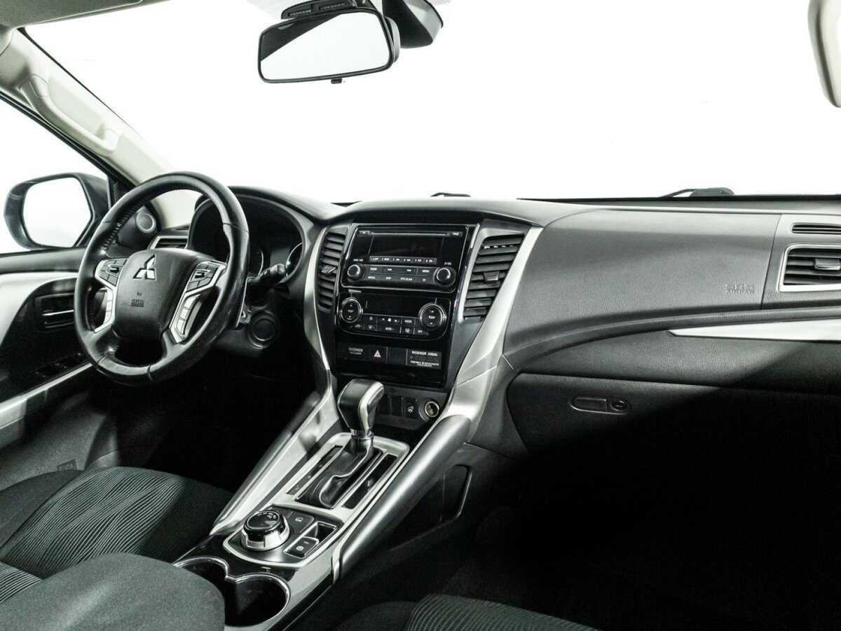 Купить Mitsubishi Pajero Sport, 2018, 133 287 км, фото №9