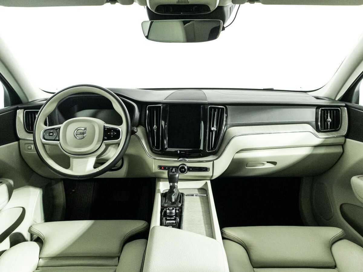 Купить Volvo XC60, 2018, 111 000 км, фото №13