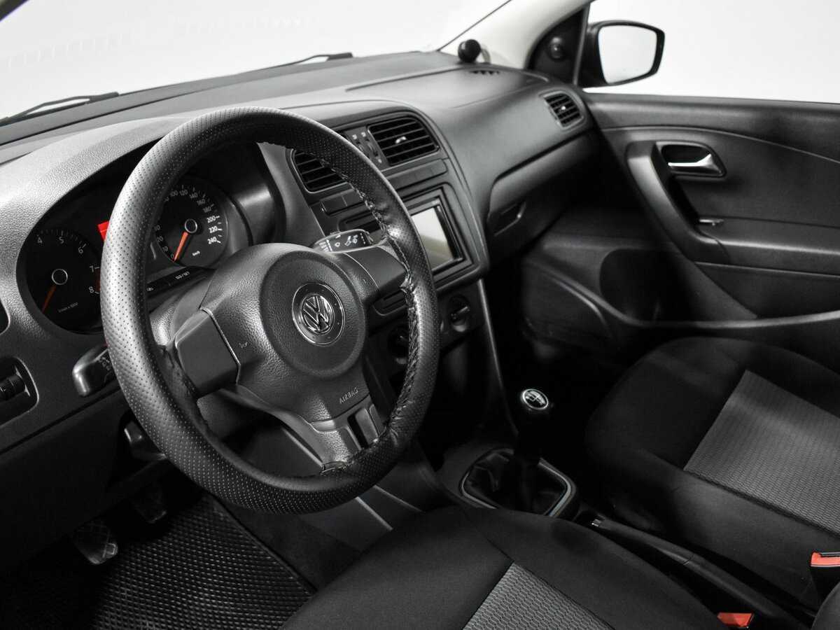 Купить Volkswagen Polo, 2011, 183 771 км, фото №9