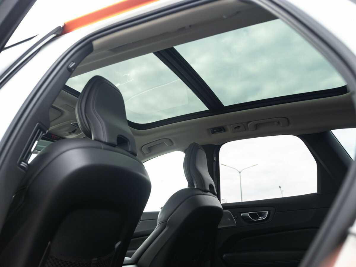 Купить Volvo XC60, 2019, 49 849 км, фото №15