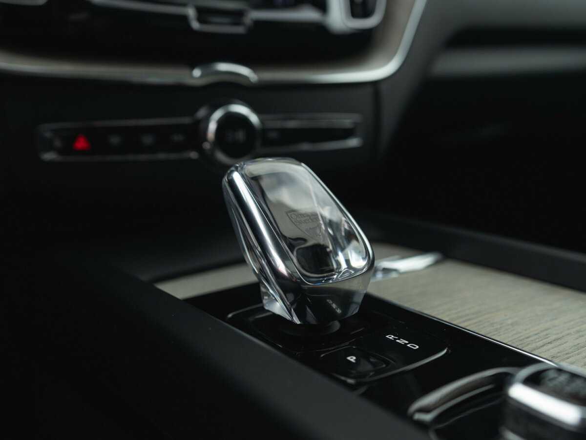 Купить Volvo XC60, 2019, 49 849 км, фото №25