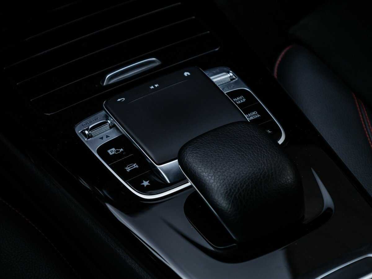 Купить Mercedes-Benz CLA 200, 2019, 104 351 км, фото №23