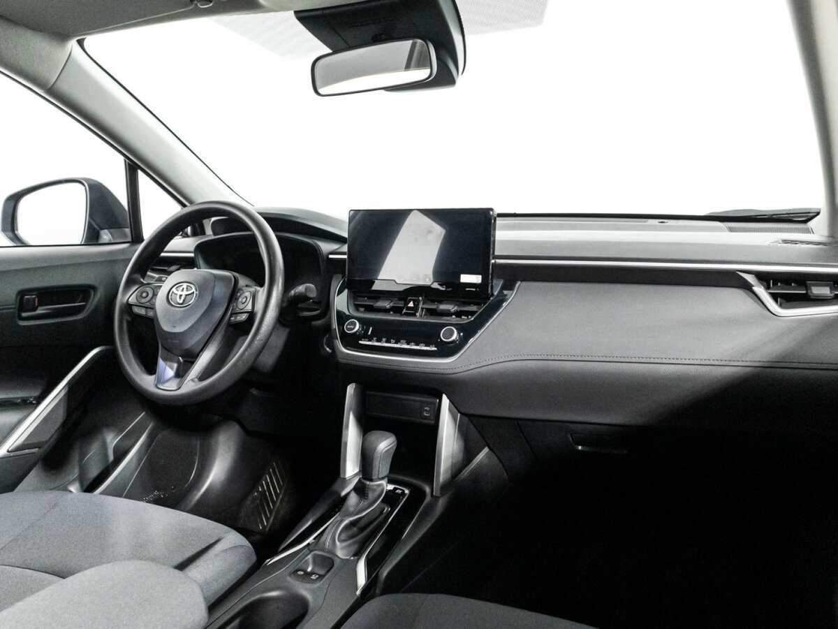 Купить Toyota Corolla Cross, 2023, 15 517 км, фото №9
