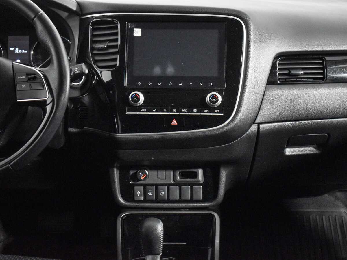 Купить Mitsubishi Outlander, 2021, 36 408 км, фото №15