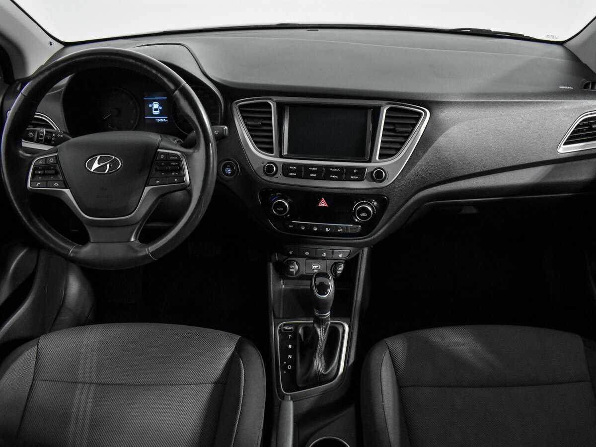 Купить Hyundai Solaris, 2019, 124 766 км, фото №16