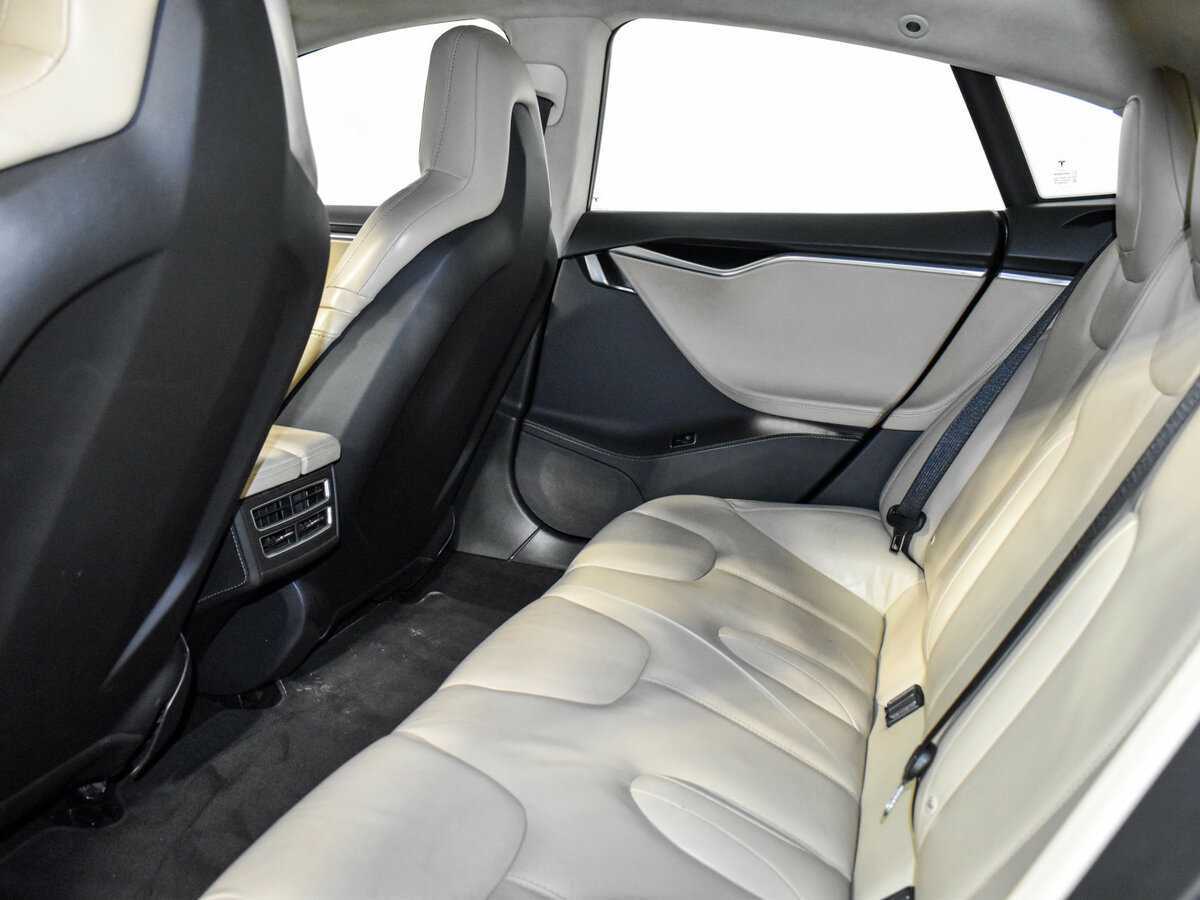 Купить Tesla Model S P85D, 2015, 129 235 км, фото №10