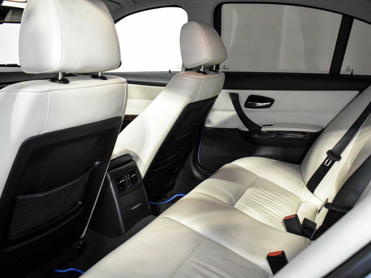Купить BMW 3 серии 325i, 2007, 217 099 км, фото №12