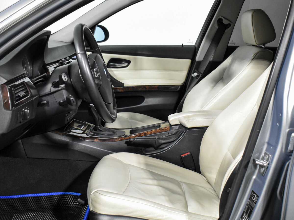Купить BMW 3 серии 325i, 2007, 217 099 км, фото №13