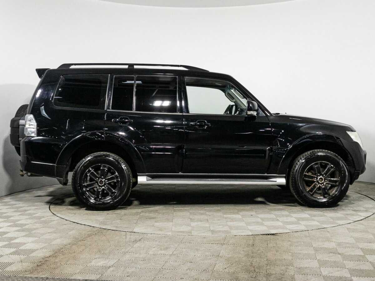 Купить Mitsubishi Pajero, 2011, 503 359 км, фото №4