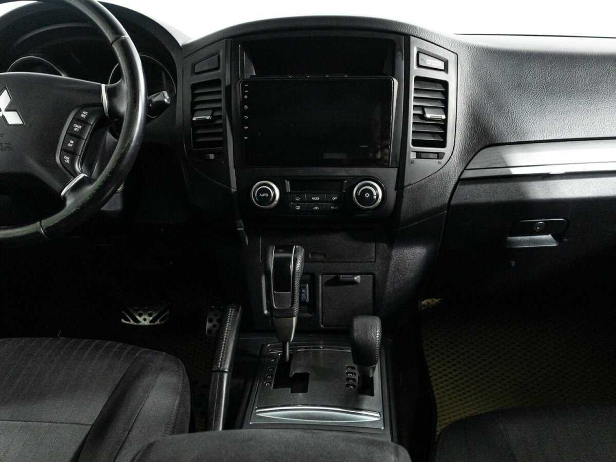 Купить Mitsubishi Pajero, 2011, 503 359 км, фото №14