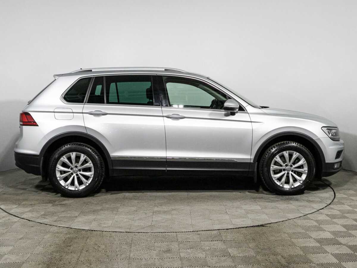 Купить Volkswagen Tiguan, 2019, 115 779 км, фото №4