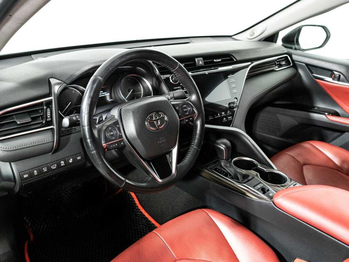 Купить Toyota Camry, 2019, 56 979 км, фото №11