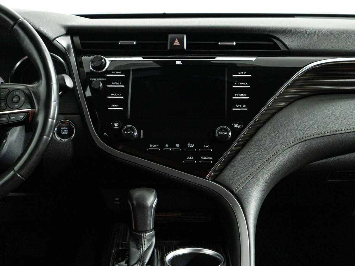 Купить Toyota Camry, 2019, 56 979 км, фото №14