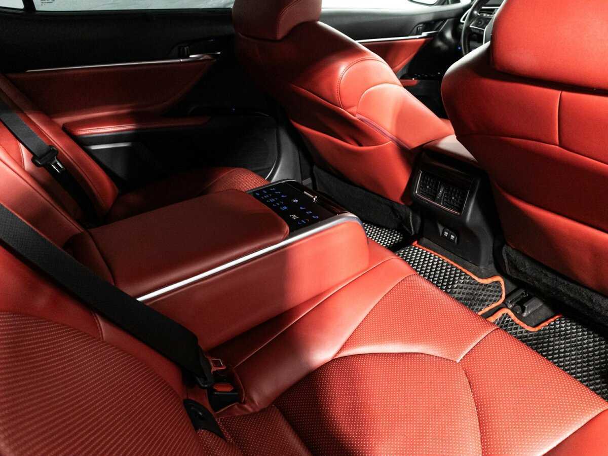 Купить Toyota Camry, 2019, 56 979 км, фото №26