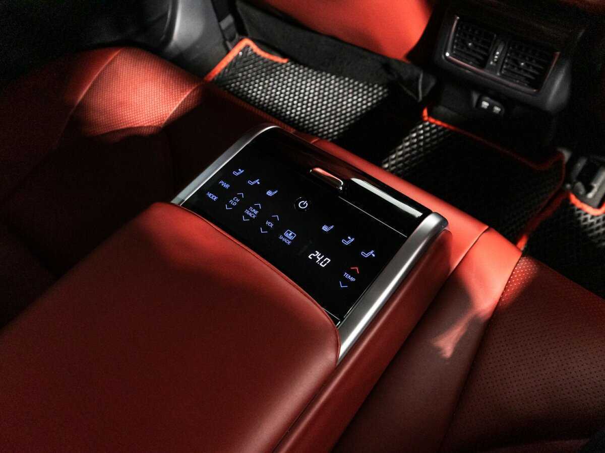 Купить Toyota Camry, 2019, 56 979 км, фото №27