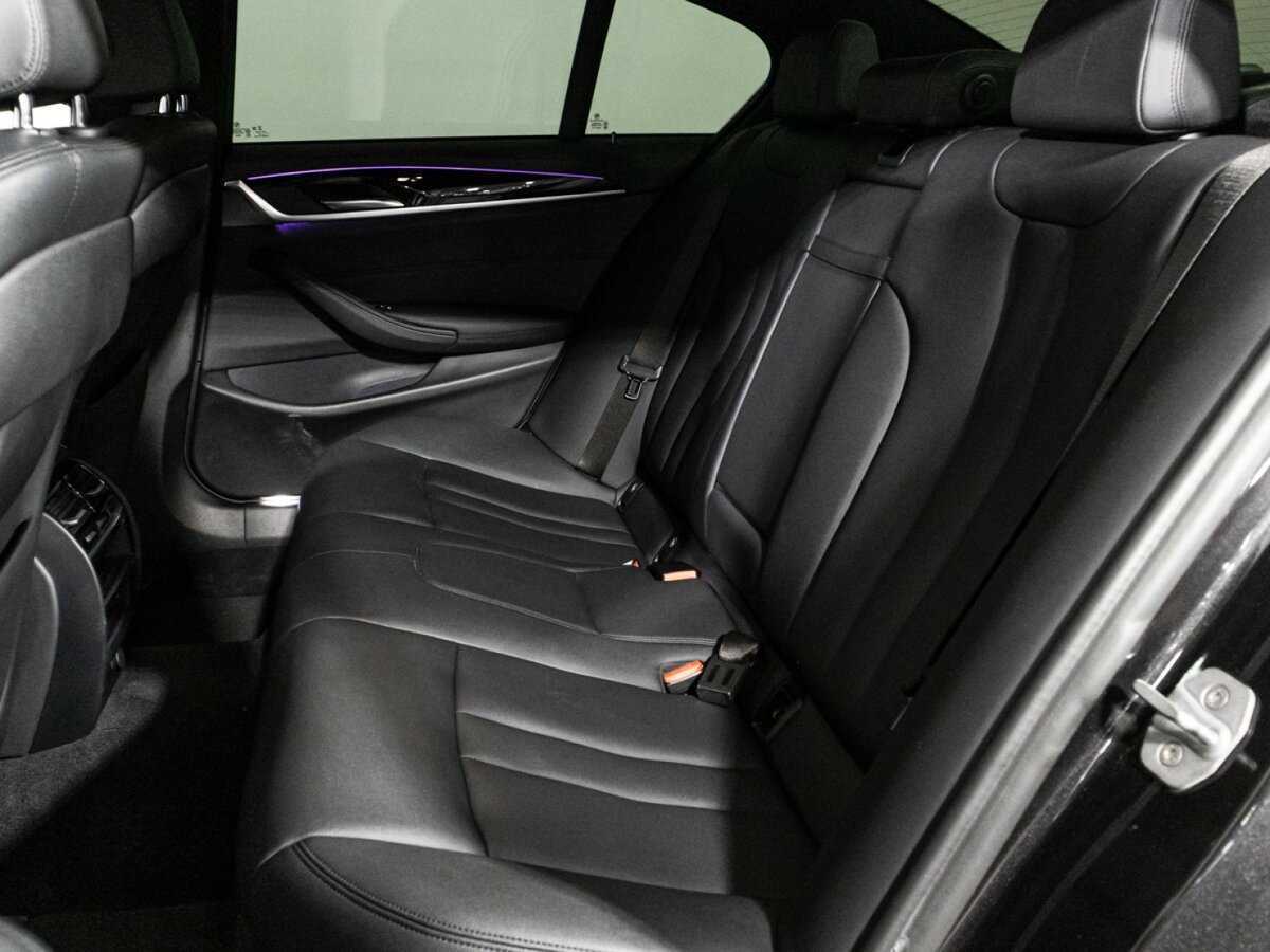 Купить BMW 5 серии 520i, 2018, 68 533 км, фото №10