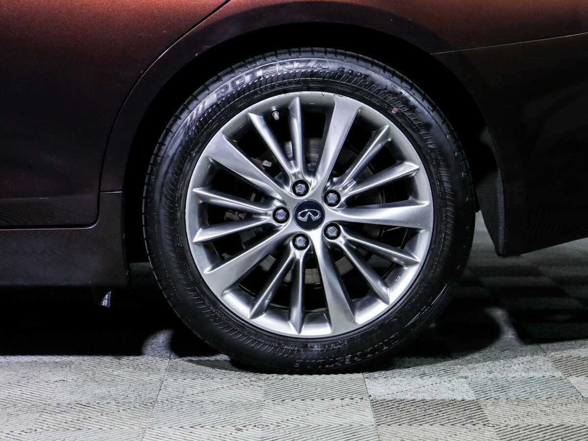 Купить Infiniti Q50, 2017, 122 863 км, фото №13