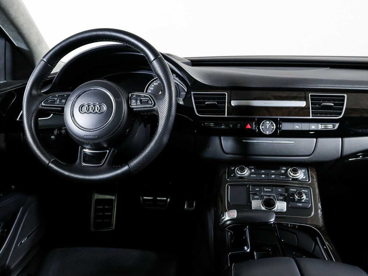 Купить Audi A8 Long, 2016, 150 330 км, фото №9