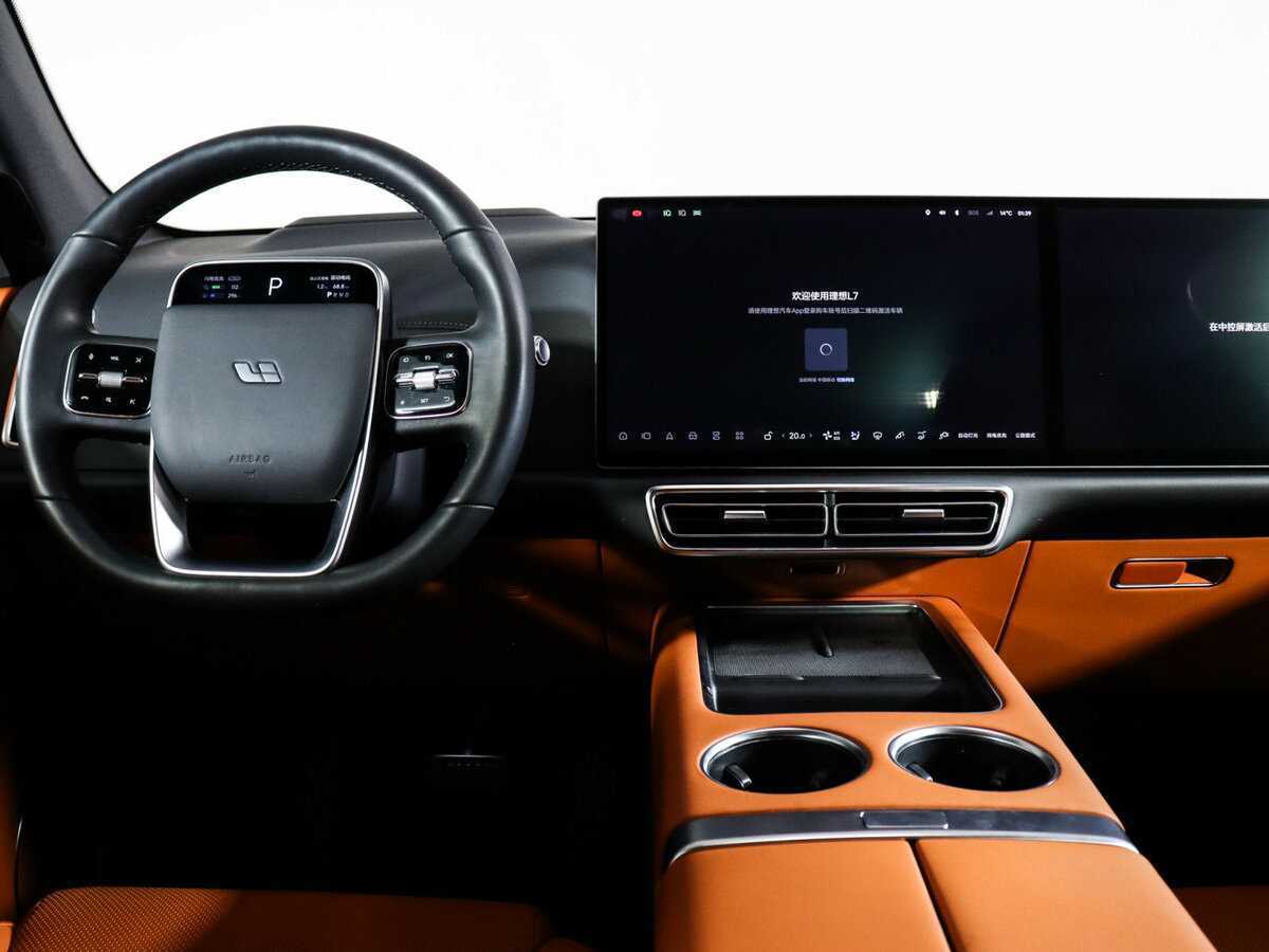 Купить LiXiang L7, 2023, 17 367 км, фото №8