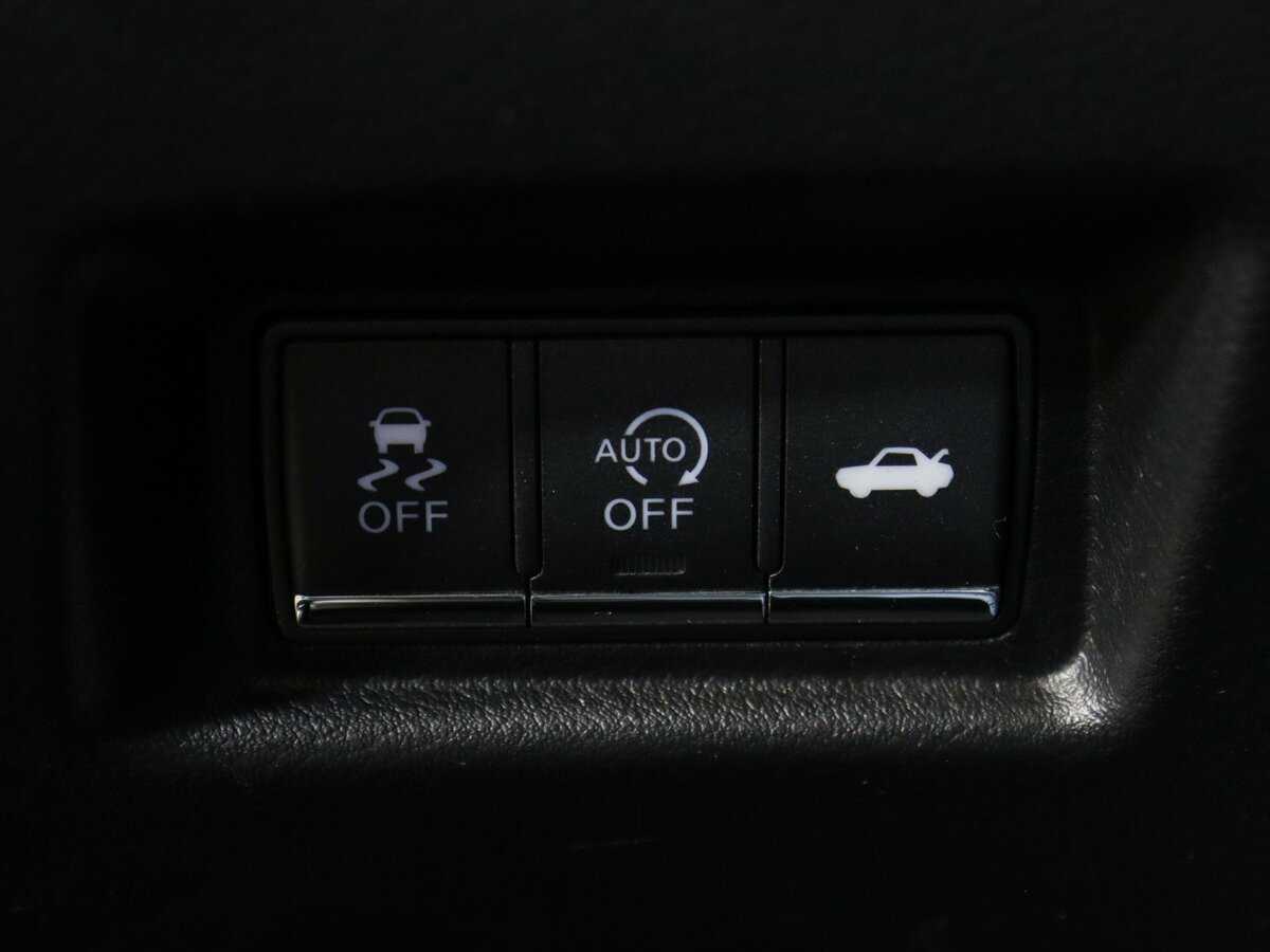 Купить Infiniti Q50, 2015, 92 055 км, фото №18