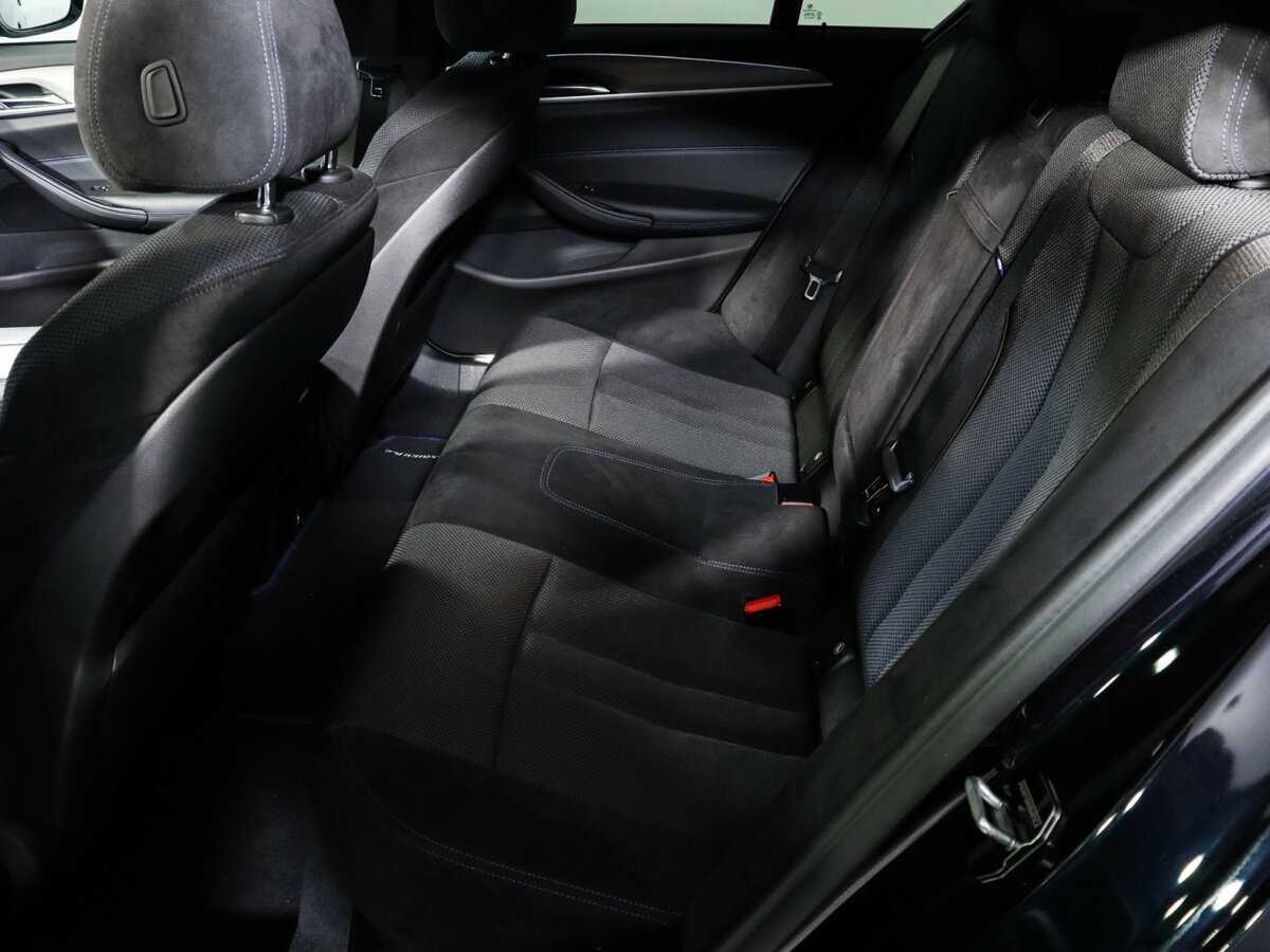 Купить BMW 5 серии 520d xDrive, 2018, 61 000 км, фото №10