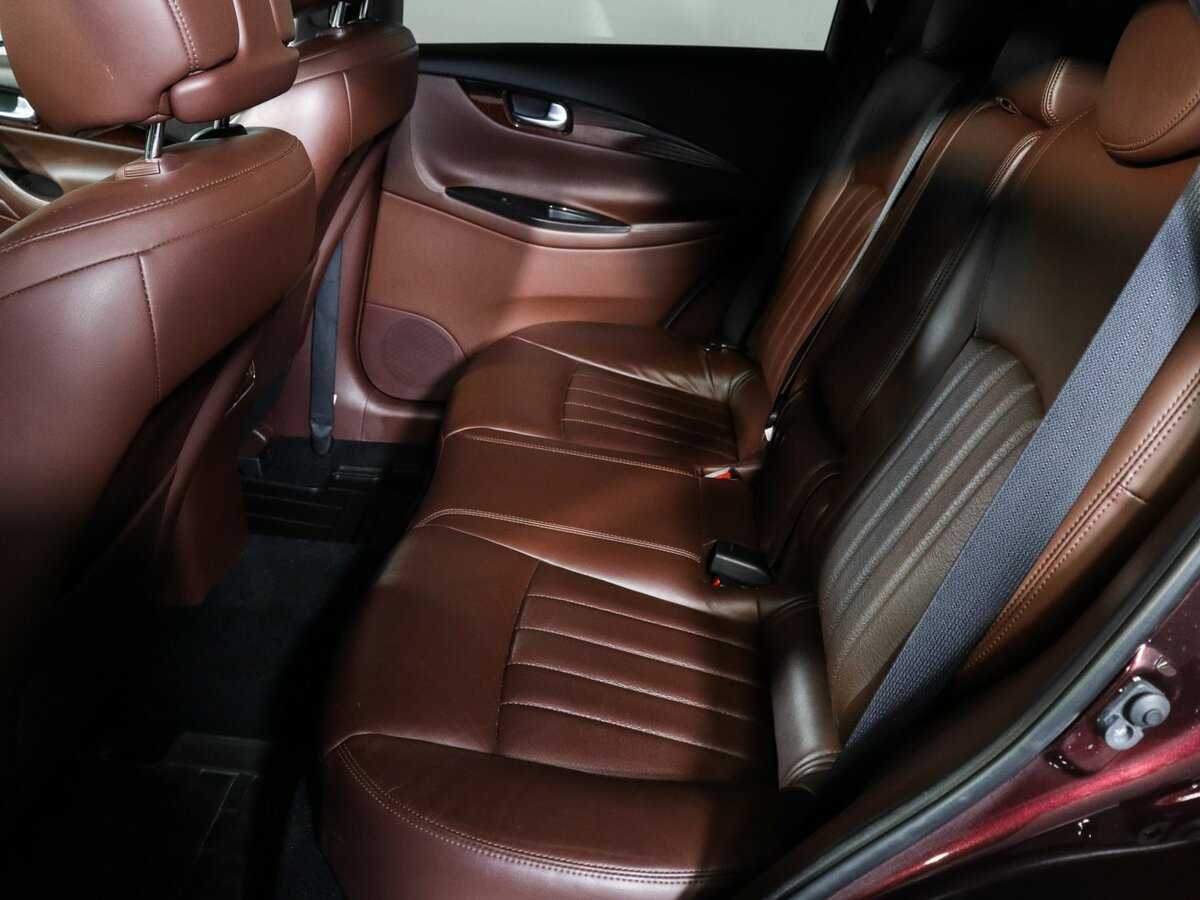 Купить Infiniti QX50, 2016, 126 536 км, фото №10