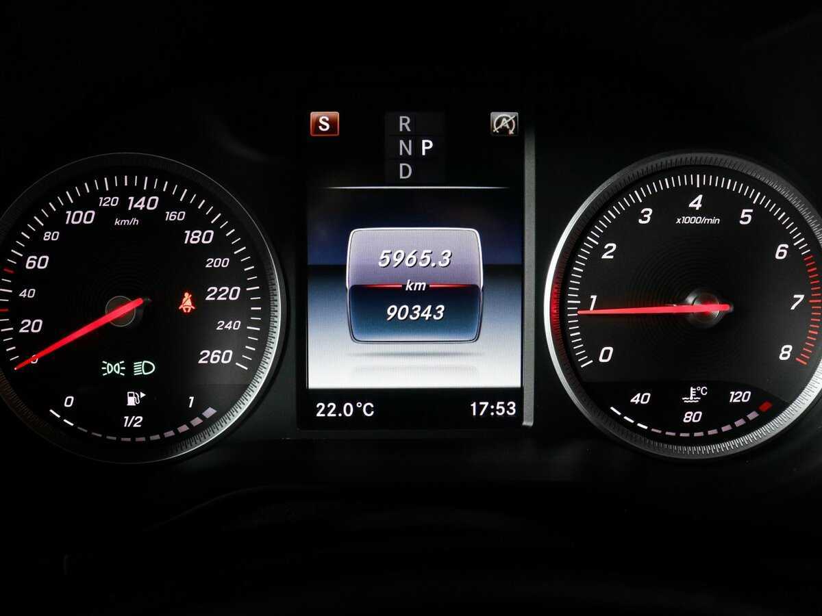 Купить Mercedes-Benz GLC 250, 2018, 90 340 км, фото №8