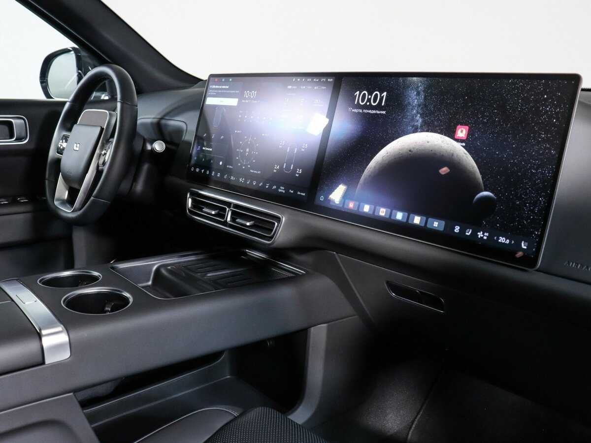 Купить LiXiang L9 52.3 kWh, 2024, 17 444 км, фото №6