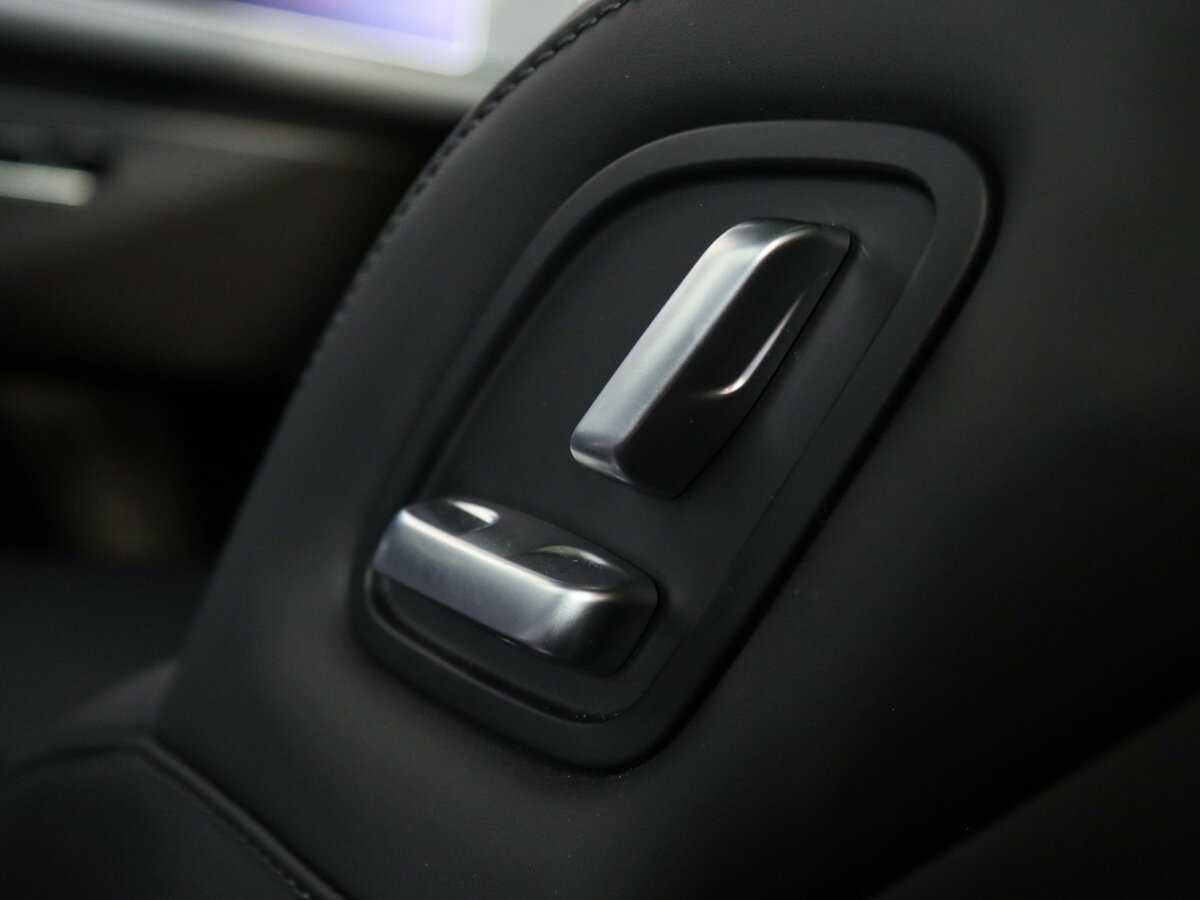 Купить LiXiang L9 52.3 kWh, 2024, 17 444 км, фото №22