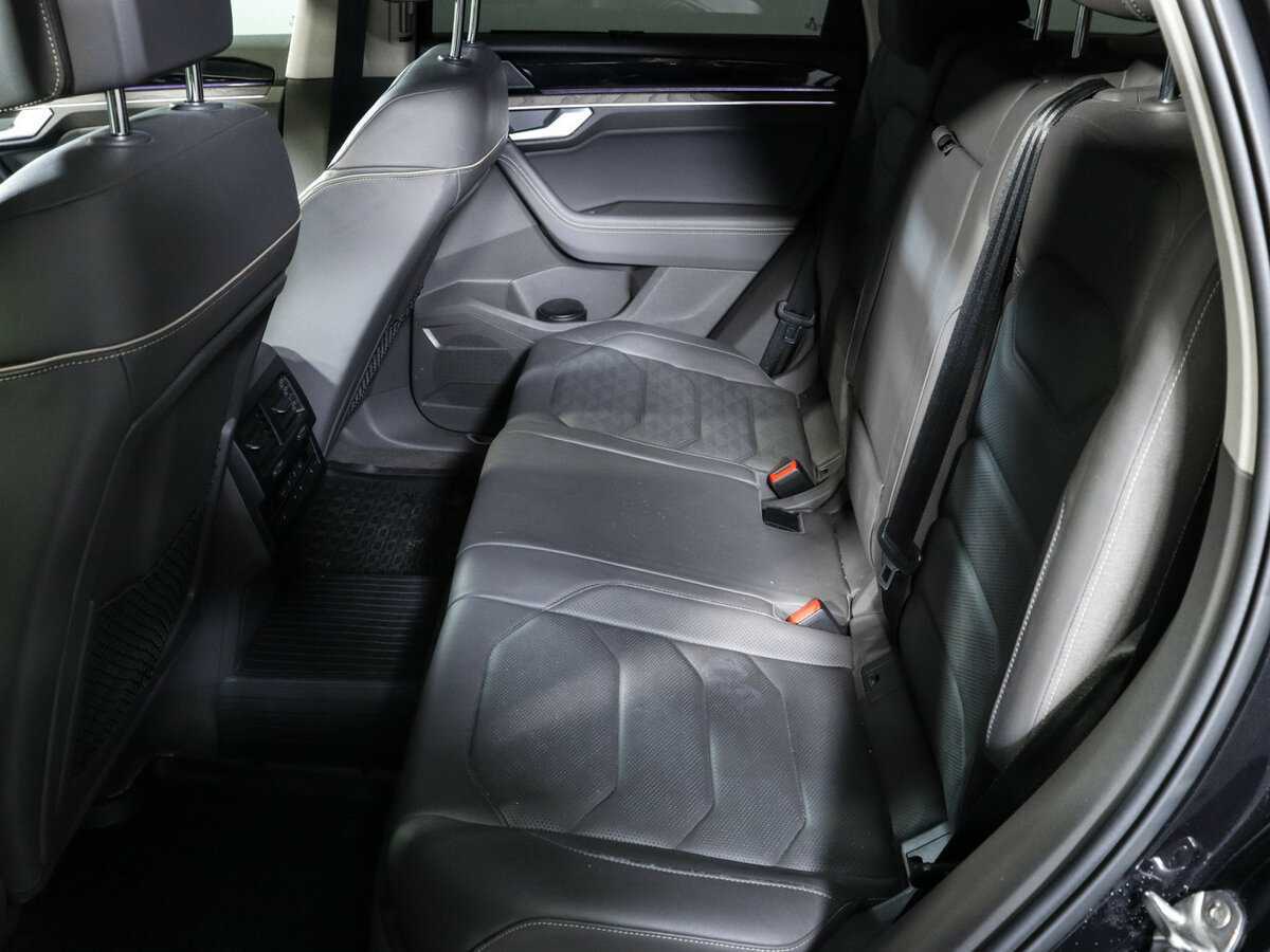 Купить Volkswagen Touareg, 2020, 67 068 км, фото №7