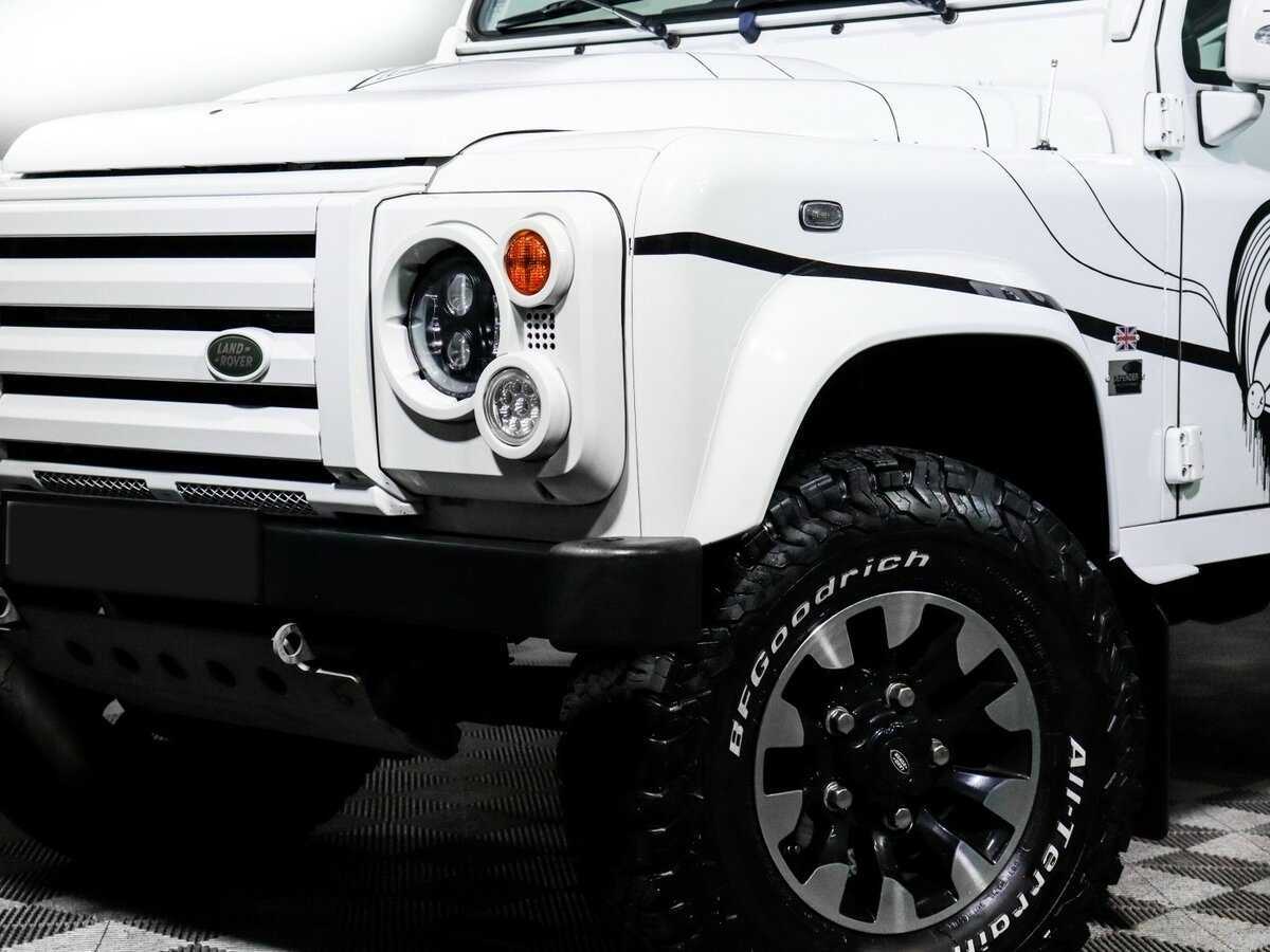 Купить Land Rover Defender 90, 2013, 37 200 км, фото №17