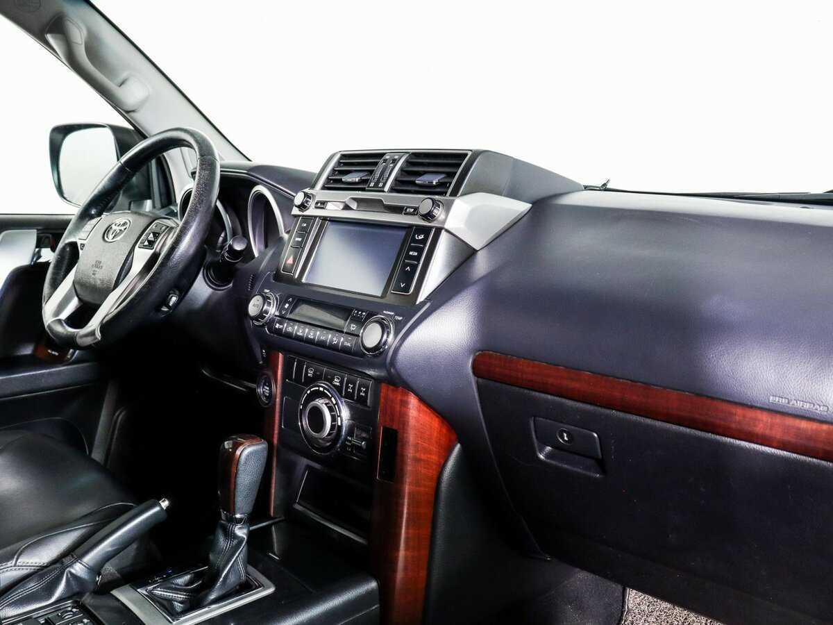 Купить Toyota Land Cruiser Prado 5-speed, 2013, 205 321 км, фото №9