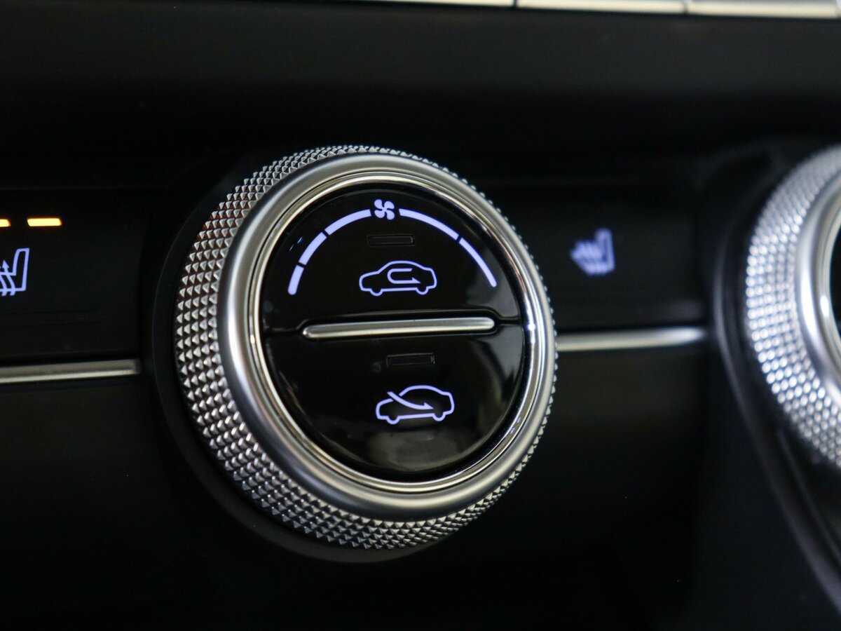 Купить Genesis G70, 2019, 84 512 км, фото №17