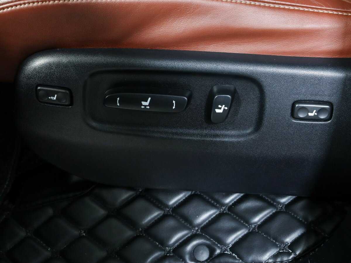 Купить Lexus LX 570, 2017, 182 543 км, фото №17