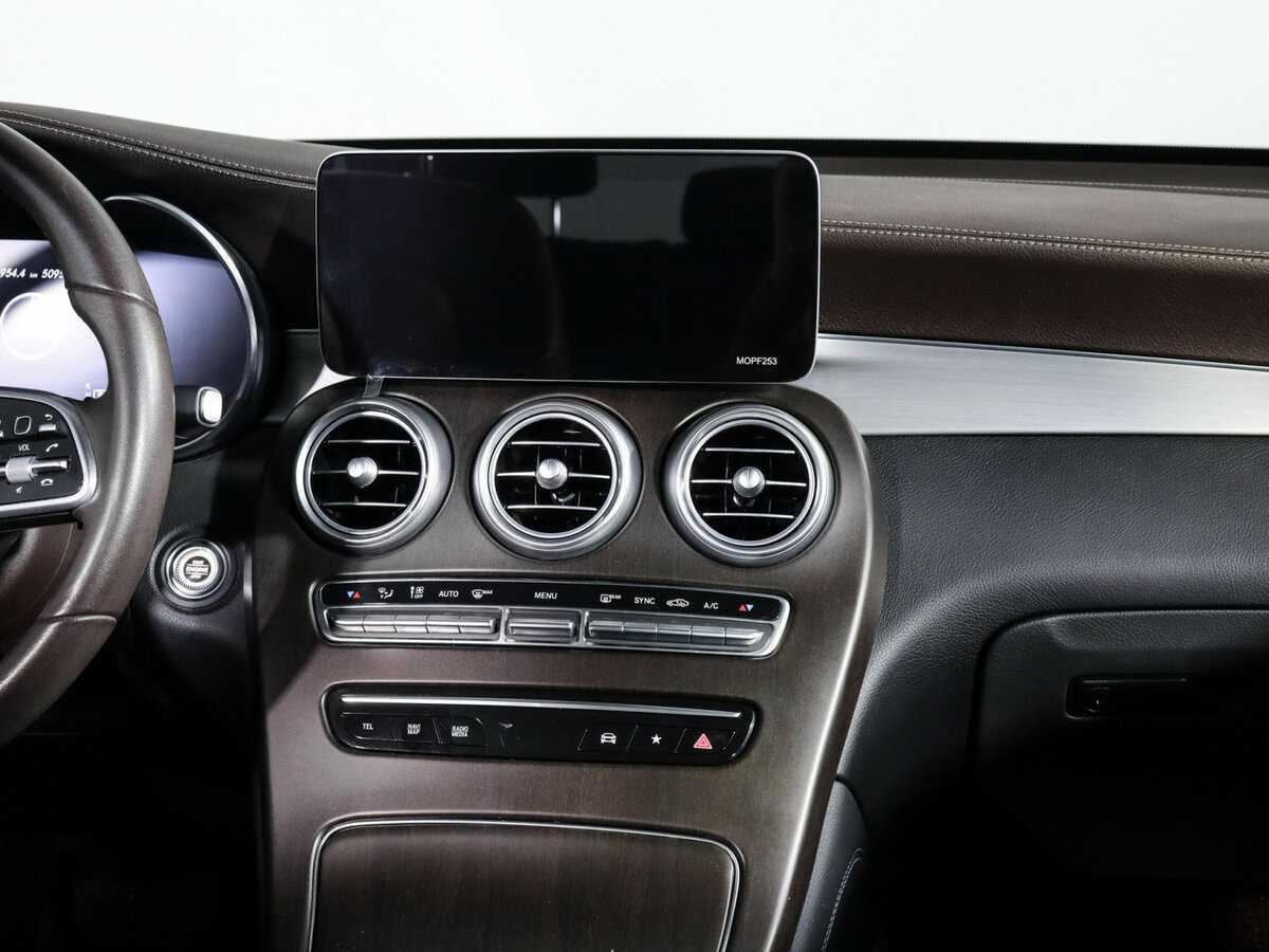 Купить Mercedes-Benz GLC 200, 2020, 50 955 км, фото №13