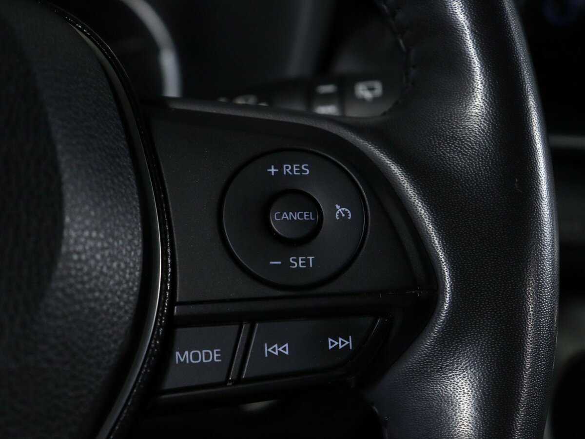 Купить Toyota RAV4, 2021, 68 235 км, фото №17