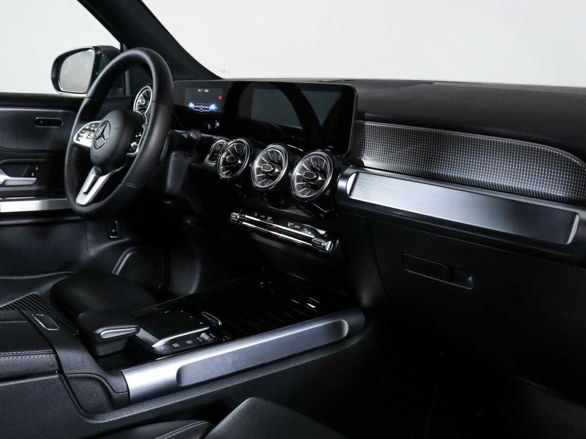 Купить Mercedes-Benz GLB 200 d, 2021, 72 350 км, фото №9