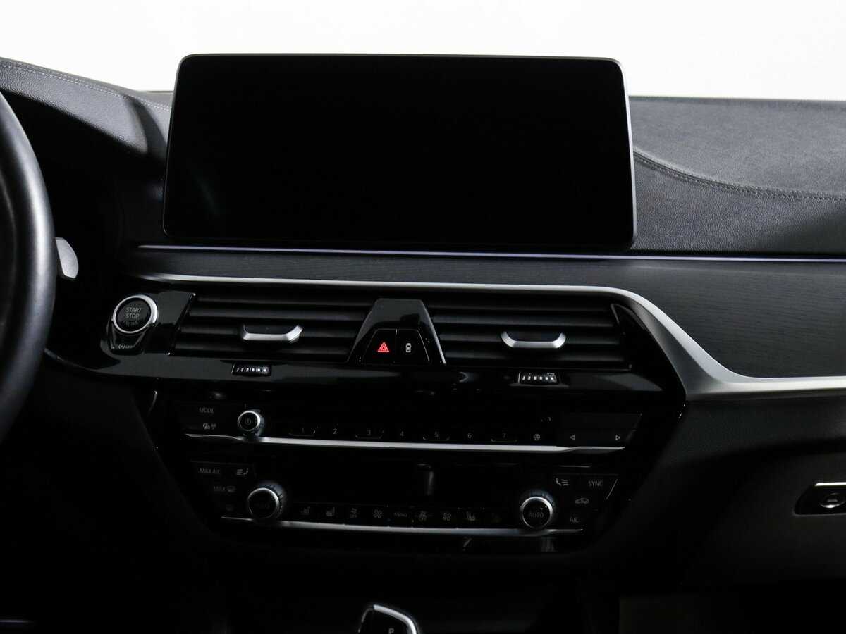 Купить BMW 5 серии 530d xDrive, 2020, 81 862 км, фото №10