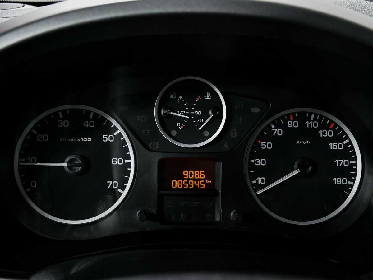 Купить Peugeot Partner, 2017, 85 944 км, фото №8