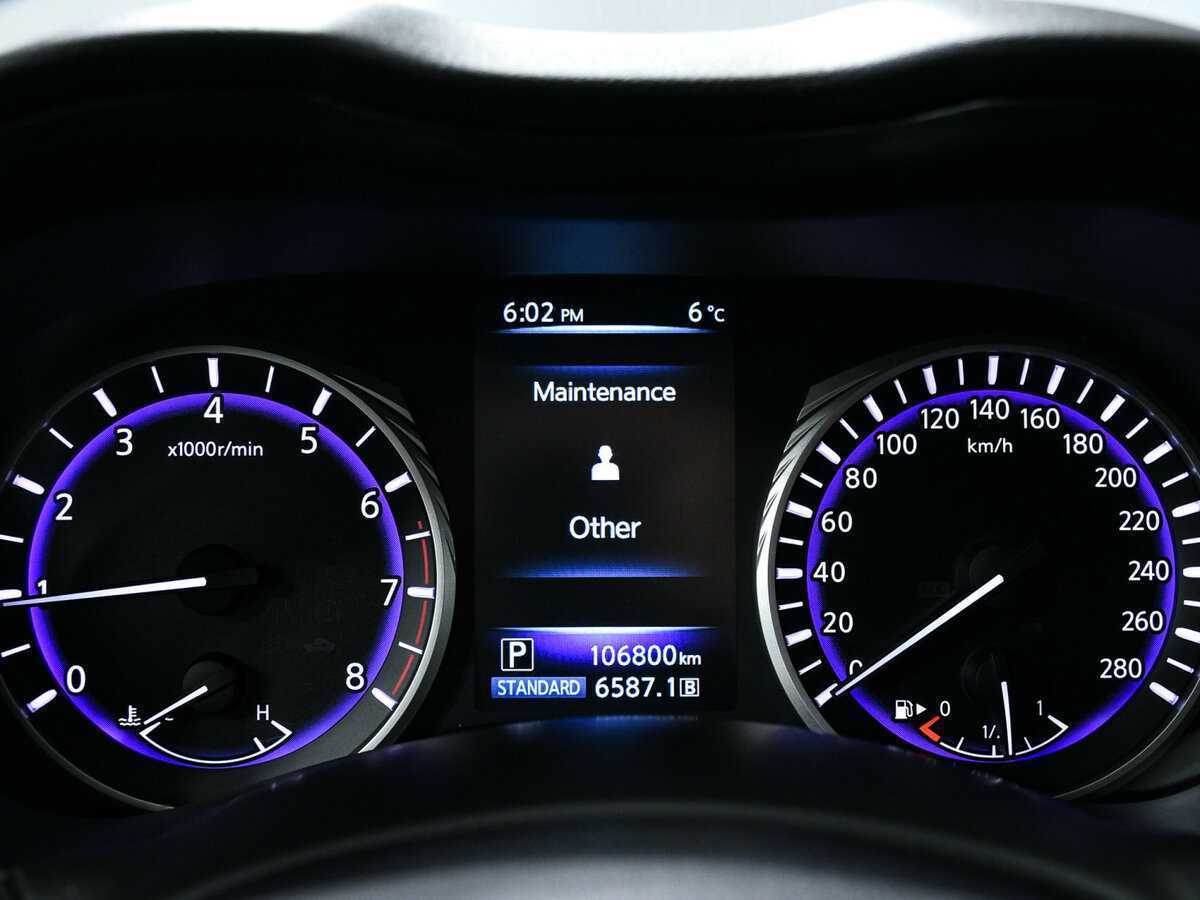 Купить Infiniti Q50, 2015, 106 799 км, фото №10