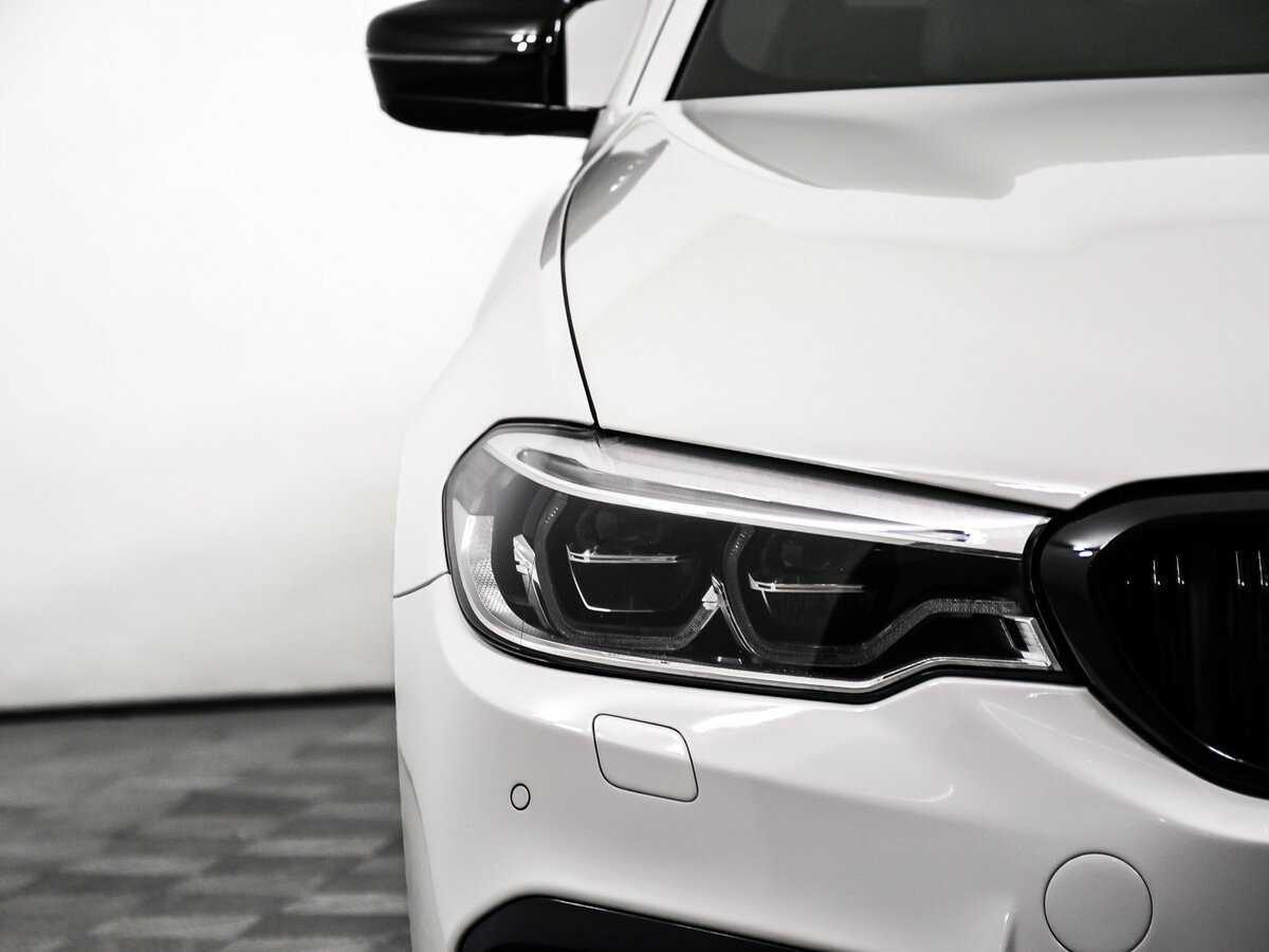Купить BMW 5 серии 540i xDrive, 2019, 130 000 км, фото №15