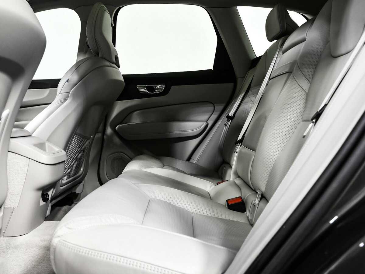 Купить Volvo XC60, 2019, 48 400 км, фото №13