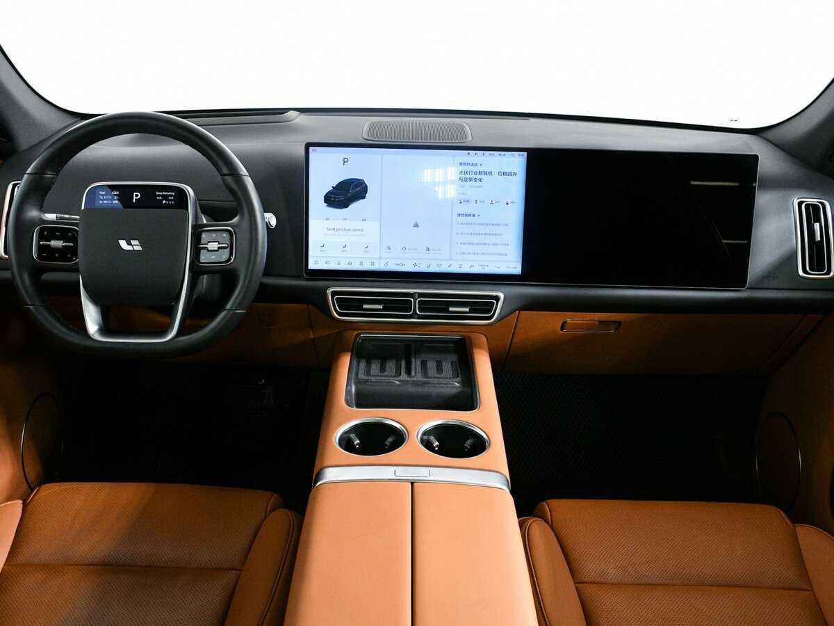 Купить LiXiang L7 52.3 kWh, 2024, 12 000 км, фото №8