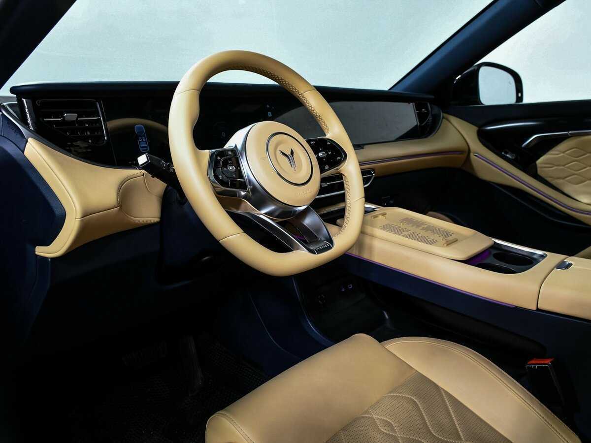 Купить Voyah Free, 2023, 21 900 км, фото №10