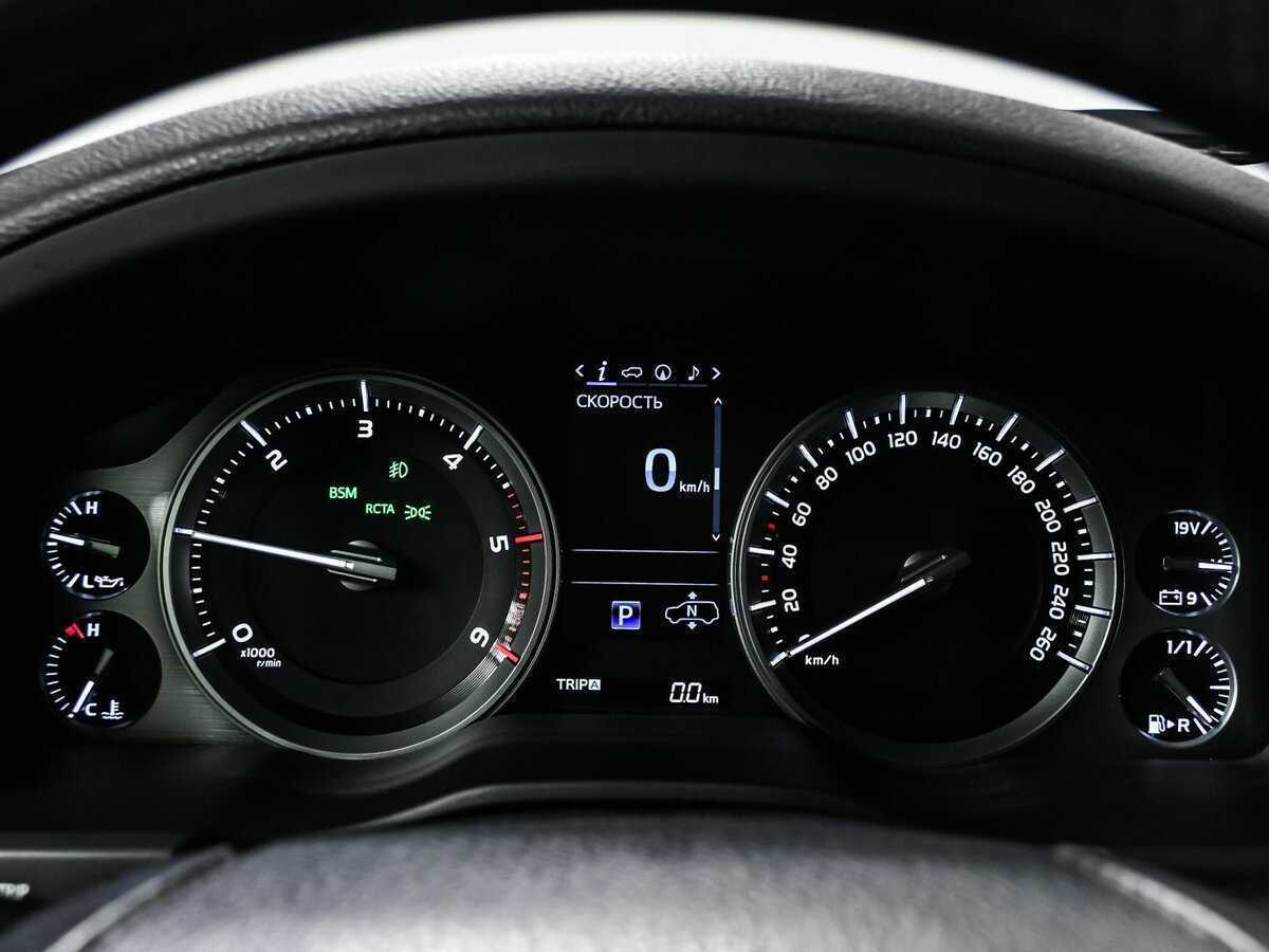 Купить Toyota Land Cruiser, 2020, 152 175 км, фото №10